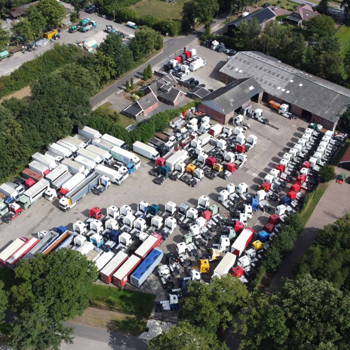 Hesselink Trucks B.V. undefined: foto 7