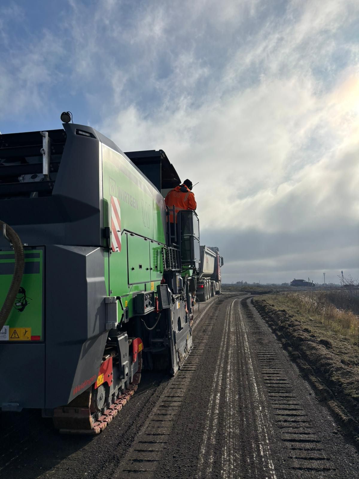 Baumaschinen Weidinger AG - Implementos SAPHIR undefined: foto 13