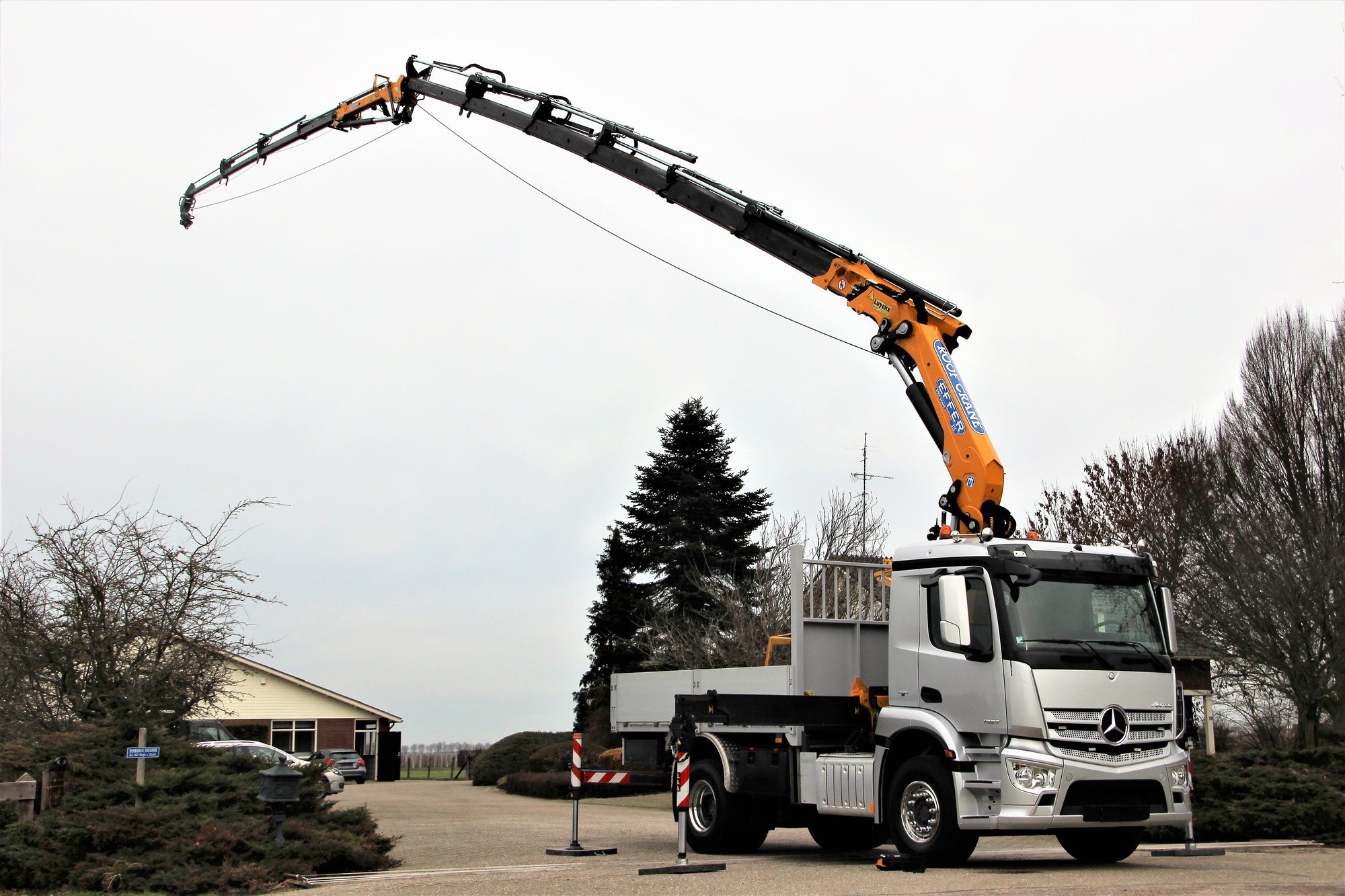 Handelshuis Deko BV - Semirremolques undefined: foto 2