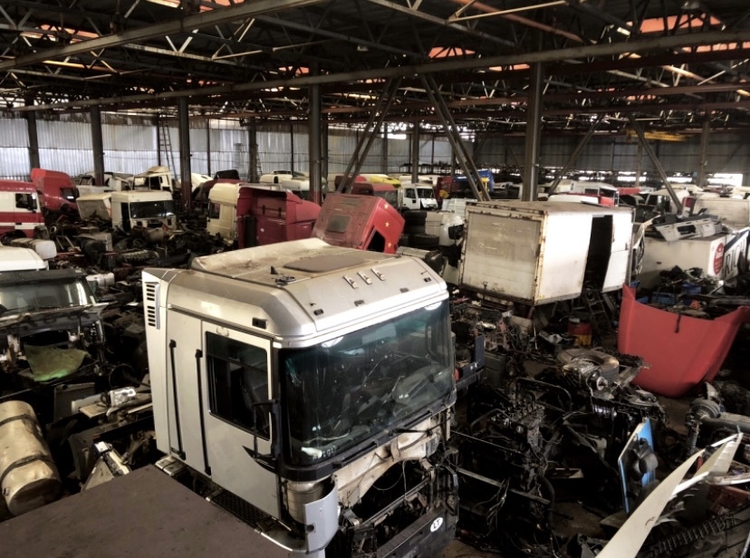 EGDA truckparts - Piezas de recambio BOBCAT undefined: foto 2