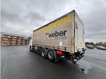 Camión lona MAN TGX 26.480 mit Ladebordwand: foto 4