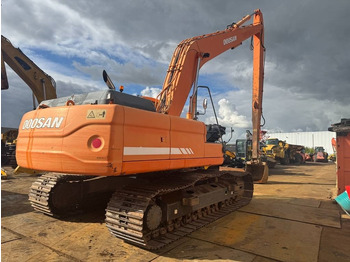 Excavadora Doosan DX 300 LC ( 4.690 original hours 18M long reach ): foto 5 Excavadora Doosan DX 300 LC ( 4.690 original hours 18M long reach ): foto 5