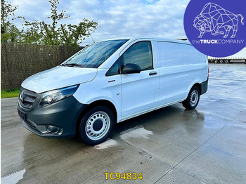 Furgoneta pequeña MERCEDES-BENZ Vito 111