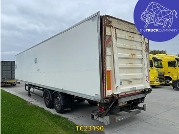 Semirremolque caja cerrada