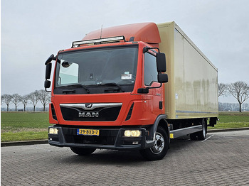 Camión caja cerrada MAN TGL