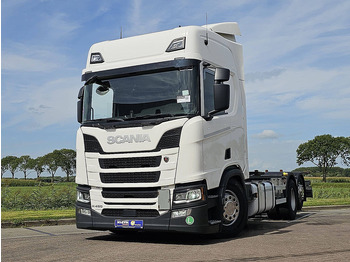 Camión portacontenedore/ Intercambiable SCANIA R 450