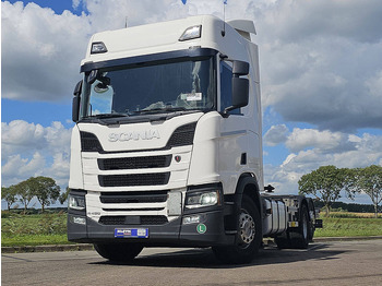 Camión portacontenedore/ Intercambiable SCANIA R 450