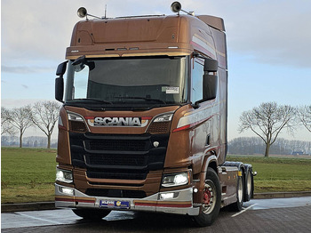 Cabeza tractora SCANIA R 580