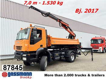 Camión volquete IVECO Trakker