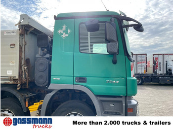 Camión volquete Mercedes-Benz Actros MP III 3544/8x4/4, 3 Pedale: foto 2