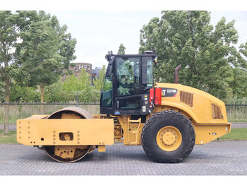 Rodillo CATERPILLAR CS78B