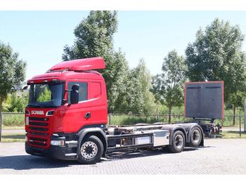 Camión chasis SCANIA R 580