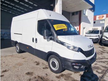 Furgoneta caja cerrada IVECO Daily 35s14