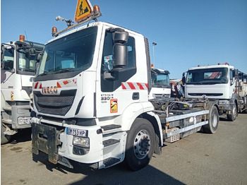 Camión multibasculante IVECO