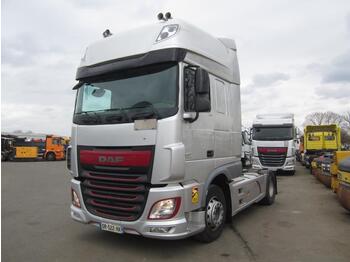 Cabeza tractora DAF XF 105 510
