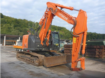 Excavadora de cadenas Hitachi ZX225USLC-5B: foto 3 Excavadora de cadenas Hitachi ZX225USLC-5B: foto 3