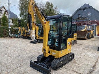 Miniexcavadora CATERPILLAR 302