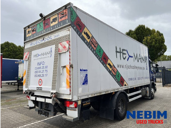 Camión caja cerrada Scania P270 343.938km - 3 front seats: foto 2