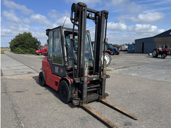 Carretilla elevadora diésel Heden 8440 DG: foto 3 Carretilla elevadora diésel Heden 8440 DG: foto 3