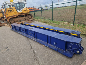 Remolque góndola rebajadas Faymonville STBZ-4VA (Hydr. vesseldeck 8+4,5+4,2+6m): foto 3 Remolque góndola rebajadas Faymonville STBZ-4VA (Hydr. vesseldeck 8+4,5+4,2+6m): foto 3