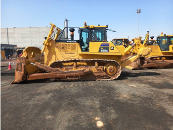Bulldozer KOMATSU D155