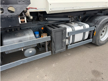 Camión de basura Mercedes-Benz Antos 2533 6x2 Seitenlader Euro 6 Mercedes-Benz Antos 2533 6x2 Seitenlader Euro 6: foto 3