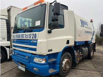 Barredora vial DAF CF