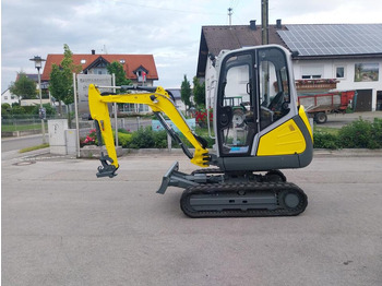 Miniexcavadora WACKER