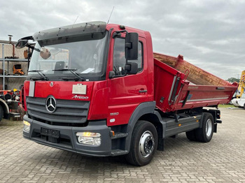 Camión volquete MERCEDES-BENZ Atego 1530