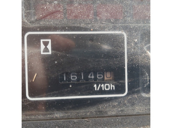 Tractor de equipaje FV02 Nissan Baggage Tractor: foto 5 Tractor de equipaje FV02 Nissan Baggage Tractor: foto 5