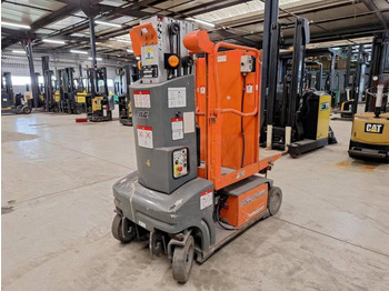 Plataforma de mástil vertical JLG