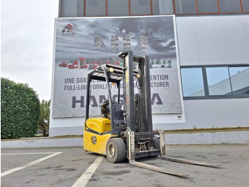 Carretilla elevadora eléctrica YALE
