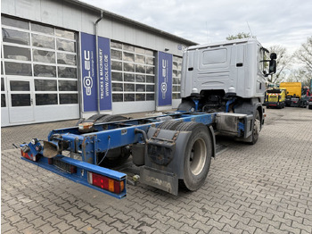 Camión cisterna Scania R 420 Tankwagen ADR Fahrgestell Retarder Volluft: foto 3