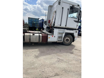 Cabeza tractora RENAULT Magnum 470: foto 5 Cabeza tractora RENAULT Magnum 470: foto 5