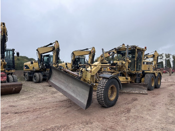 Grader CATERPILLAR 140H