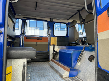 Camión de bomberos 120-23 AW 4x4 Doka 120-23 AW 4x4 Doka, V8-Motor, Mannschaftswagen 16 Sitze, Seilwinde: foto 4