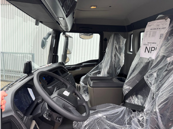 Foto del interior 1: Cabeza tractora nuevo MAN TGS 33.440 BB 6x4 TGS 33.440 BB 6x4, mehrfach vorhanden! Foto del interior 1: Cabeza tractora nuevo MAN TGS 33.440 BB 6x4 TGS 33.440 BB 6x4, mehrfach vorhanden!