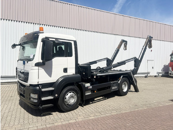 Camión portacontenedor de cadenas MAN TGS 18.320
