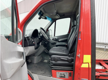 Camión chasis, Furgoneta Mercedes-Benz Sprinter 516 CDI 4x2 Sprinter 516 CDI 4x2, Bi-Xenon: foto 5 Camión chasis, Furgoneta Mercedes-Benz Sprinter 516 CDI 4x2 Sprinter 516 CDI 4x2, Bi-Xenon: foto 5