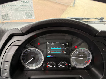 Camión chasis nuevo T-Way 360 6x6 T-Way 360 6x6, Nebenantrieb: foto 2 Camión chasis nuevo T-Way 360 6x6 T-Way 360 6x6, Nebenantrieb: foto 2