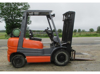 Carretilla elevadora TOYOTA FGF 25