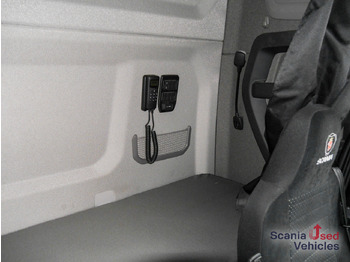 Camión lona SCANIA R 410 B6x2*4NB - Pritsche / Plane / LBW -: foto 3 Camión lona SCANIA R 410 B6x2*4NB - Pritsche / Plane / LBW -: foto 3