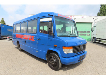 Autobús MERCEDES-BENZ Vario 814