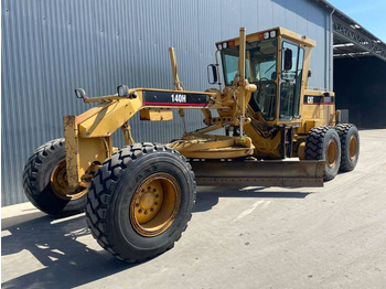 Grader CATERPILLAR 140H