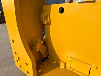 Implemento para Maquinaria de construcción nuevo Cat D8 Multi Shank Ripper: foto 5 Implemento para Maquinaria de construcción nuevo Cat D8 Multi Shank Ripper: foto 5
