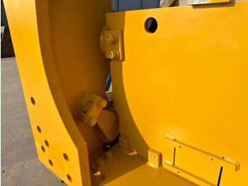 Implemento para Maquinaria de construcción nuevo Cat D8T Multi Shank Ripper: foto 5 Implemento para Maquinaria de construcción nuevo Cat D8T Multi Shank Ripper: foto 5