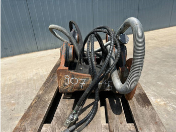 Acoplamiento rápido para Maquinaria de construcción OilQuick OQ65 - M314F / M316F / M318F: foto 2 Acoplamiento rápido para Maquinaria de construcción OilQuick OQ65 - M314F / M316F / M318F: foto 2