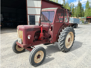 Tractor DAVID BROWN