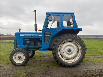 Tractor FORD