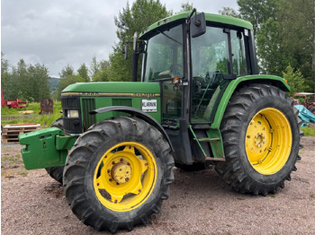 Tractor JOHN DEERE 6200